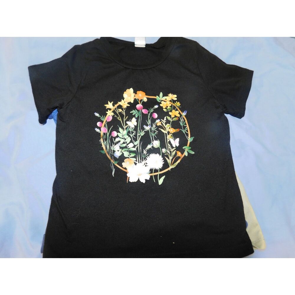 Lot of 4 Girls Shirts  sz 5-6 Carters Derek&Heart Shein Wonder Nation